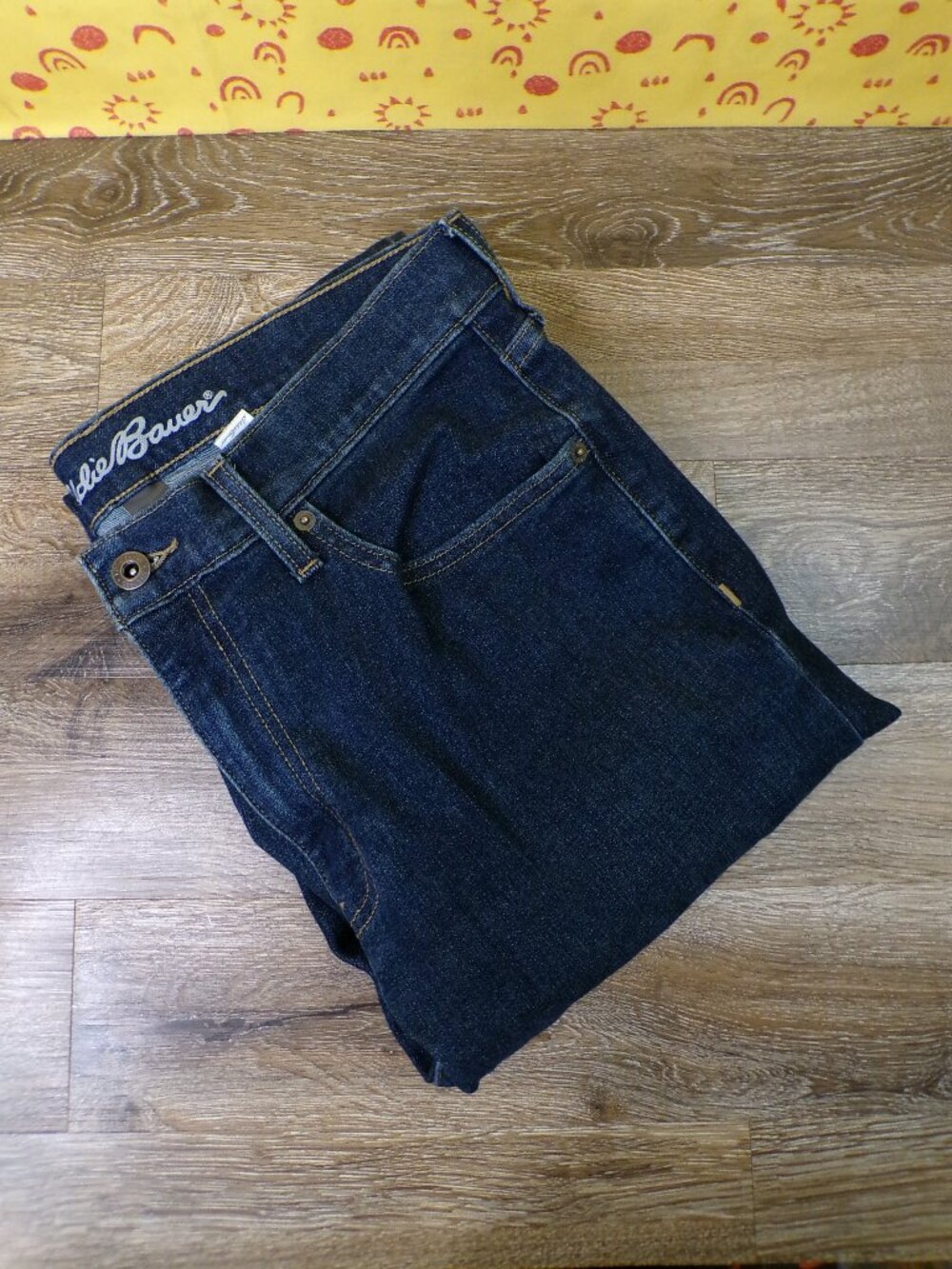 EDDIE BAUER Men's Stretch Blue Jeans 32x32 (actual 32x31)